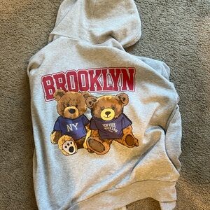 Brooklyn Teddy Graphic Hoodie - Gray